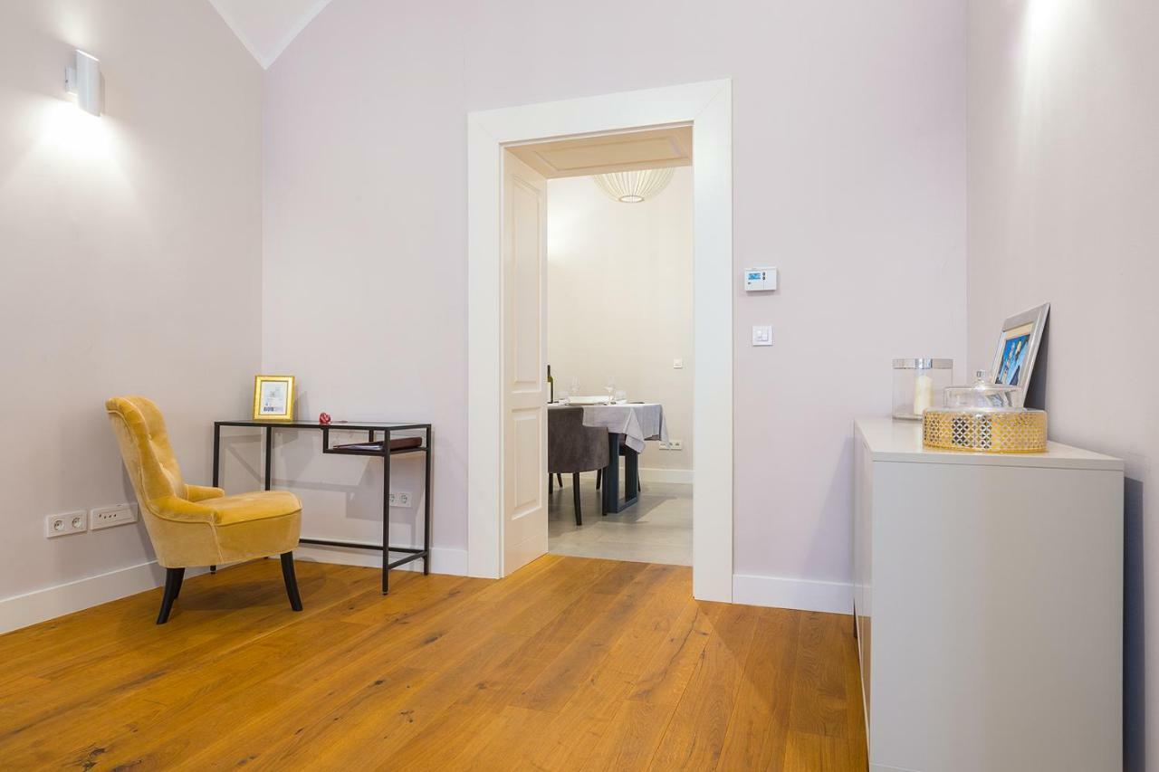 Deluxe Apartment Talia Zagreb Bagian luar foto