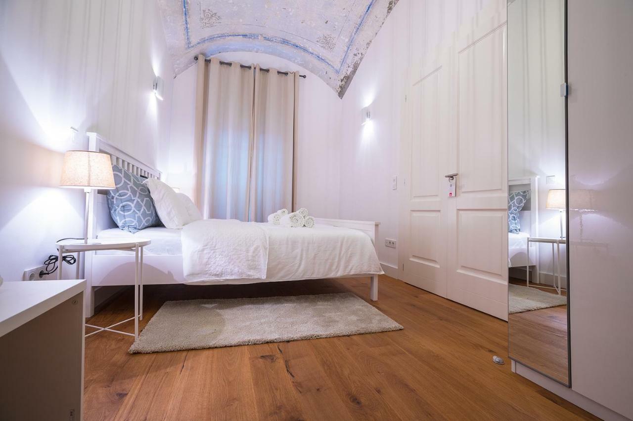 Deluxe Apartment Talia Zagreb Bagian luar foto