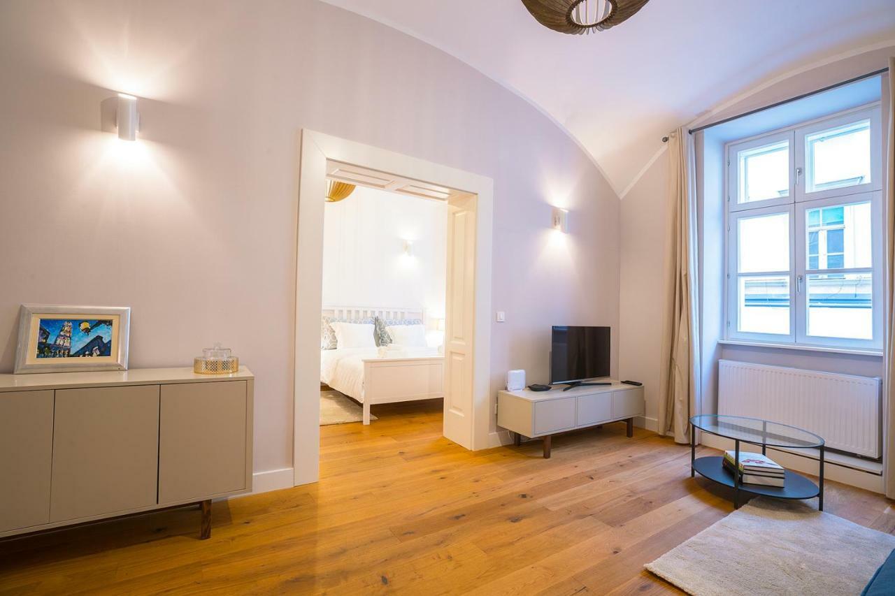 Deluxe Apartment Talia Zagreb Bagian luar foto